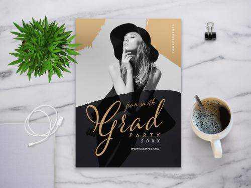 Graduation Invitation Layout with Gold Accents - 280511293