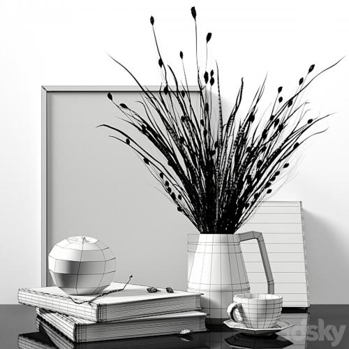 Decorative set with dried Bell Grass and Splinter Grass