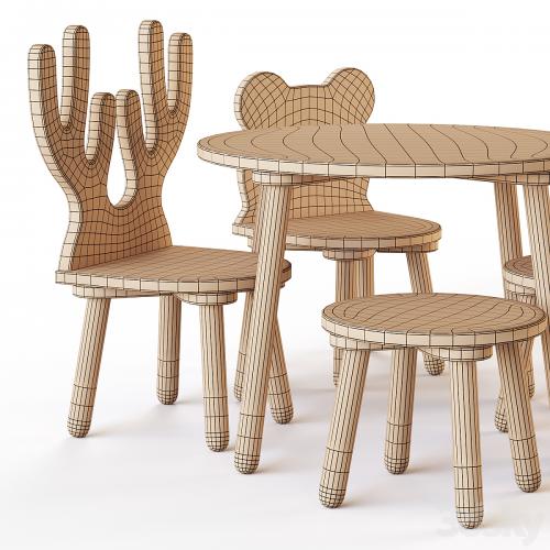 Smile Artwood table and chairs for nursery