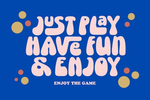 Deeezy - Mirthful Charlie - Fun Display Font