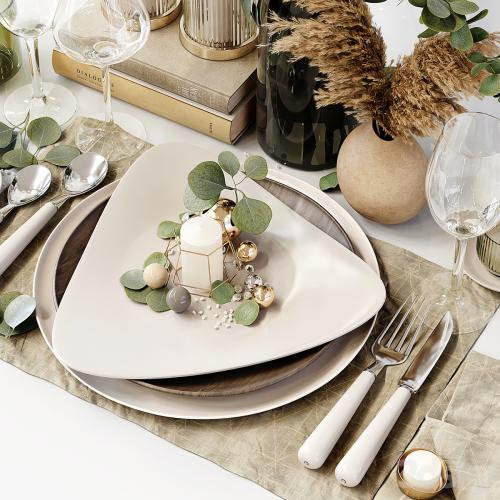 Table Setting 11