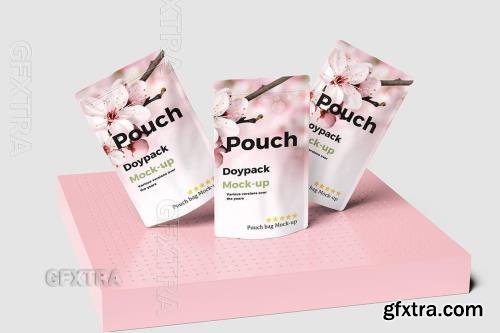 Pouch Mockup QLWWDYJ