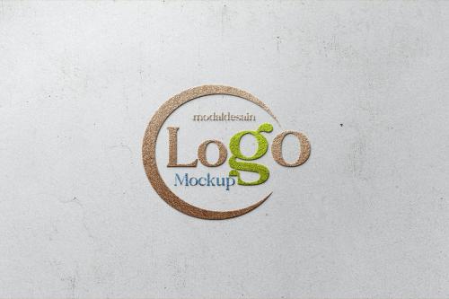 Relaisitic Logo Mockup