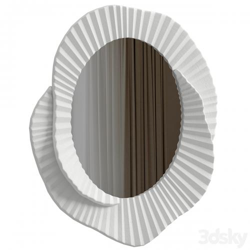 Issey mirror with 3 materials