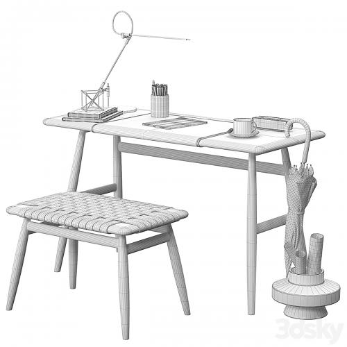 Mo Bridge desk set