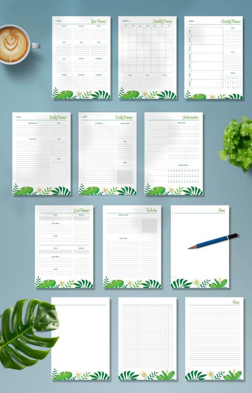 Personal Planner Layout with Floral Elements - 373286179