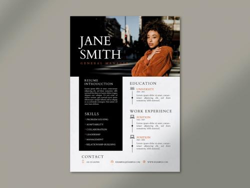 Creative Fashion Editable Resume Layout - 428876189