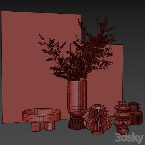 Decorative set with vases