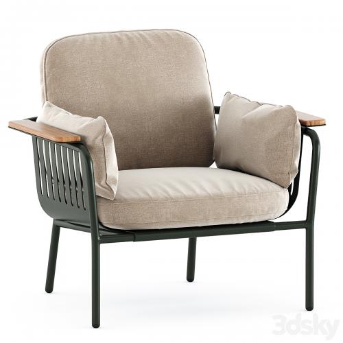 Capa Lounge Garden armchair by gandiablasco