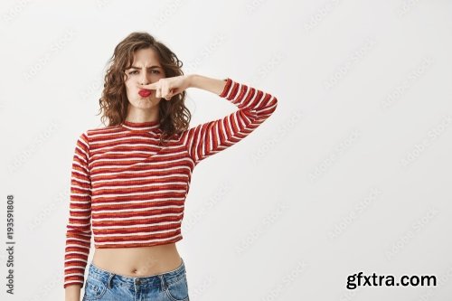 Cute Happy European Woman 6xJPEG