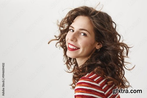 Cute Happy European Woman 6xJPEG