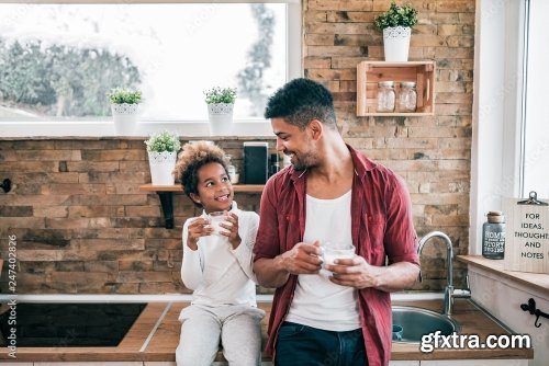 Happy African American Man And His Daughter 6xJPEG