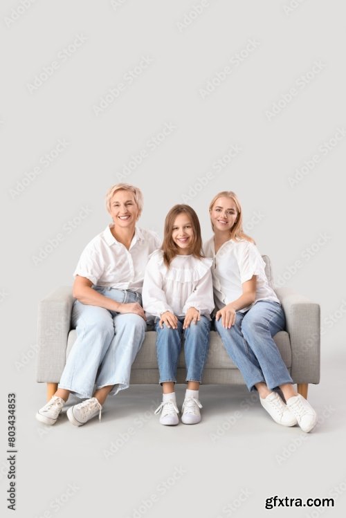 Shocked Little Girl With Her Mom And Grandmother 6xJPEG