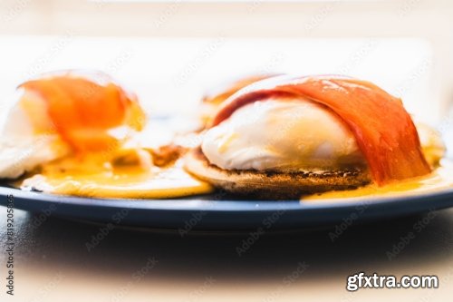 Toast With Eggs Benedict 6xJPEG