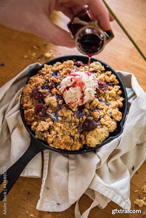 Vegan Cherry Crumble In A Skillet 6xJPEG