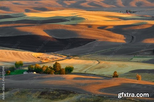 Farmland In Autumn Season 6xJPEG