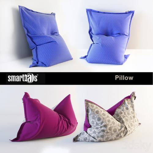 Bean bag pillow / from Smartballs.