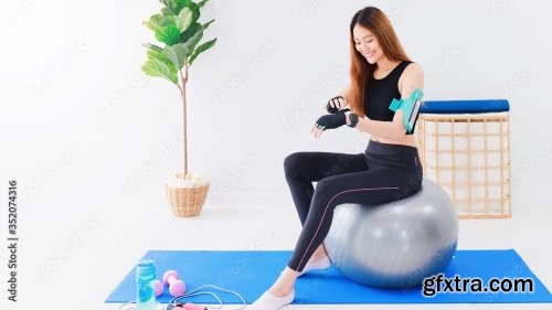 Concept Of Slim And Healthy Happy Girl Workout 6xJPEG