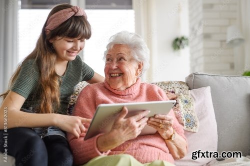 Senior Woman Working With Laptop 9xJPEG