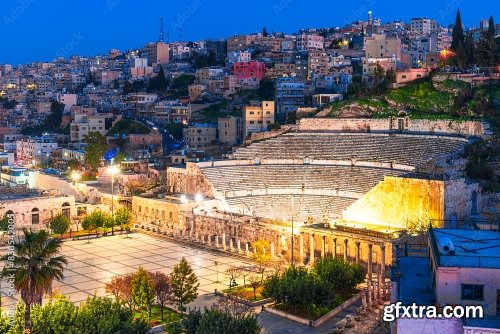 Amman Citadel Or Jabal Al-Qal\'a With Temple Of Hercules In Sunset Light 6xJPEG