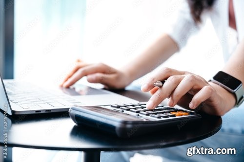 Asian Young Woman Working With Laptop 5xJPEG