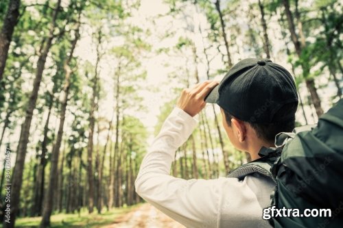 Asian Man Hiking 7xJPEG