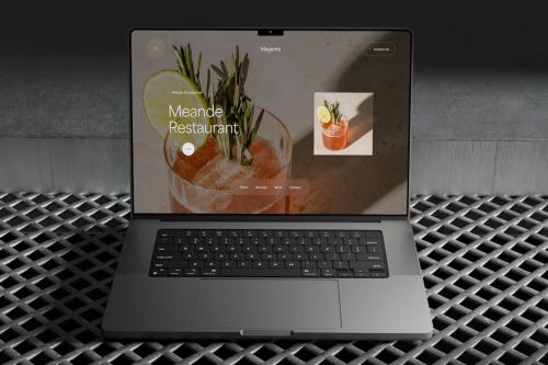 Macbook Mockup