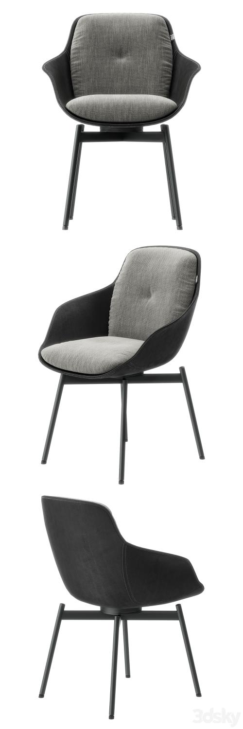 Rolf Benz 600 chair, 929 table