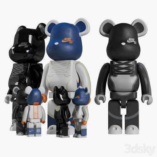 Bearbrick / NIKE