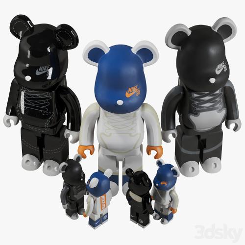 Bearbrick / NIKE