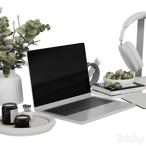 Decorative desktop set