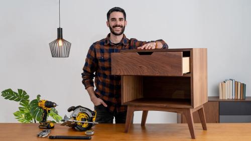 Domestika - Woodworking: Mid-century Modern Furniture