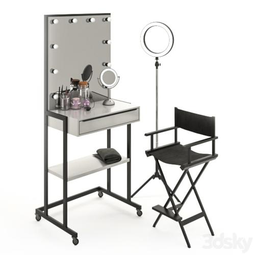 Makeup artist table