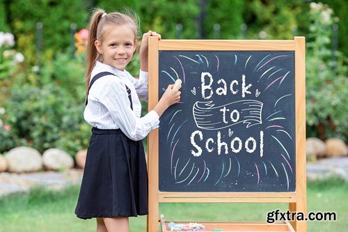 Farmhouse Chalkboard NUE6HRY