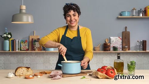 Domestika - Food Writing: Share Home Recipes with The World